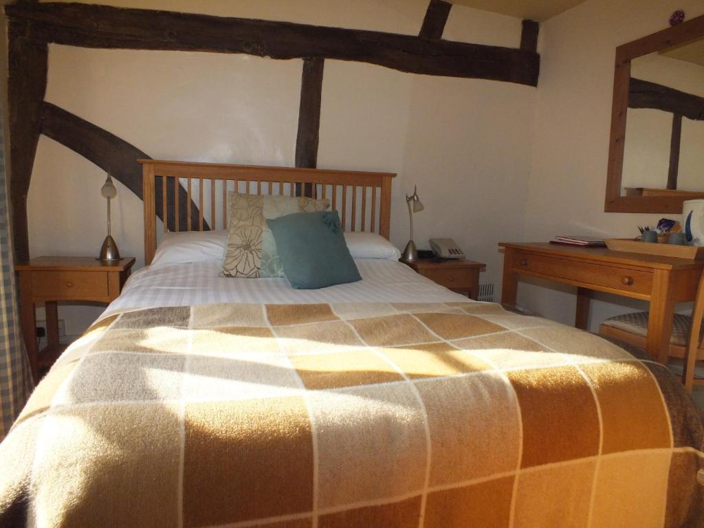 The White Horse Inn Canterbury Rum bild